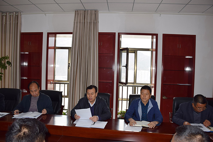 市龍江公司召開全體員工大會，專題傳達(dá)學(xué)習(xí)上級會議精神