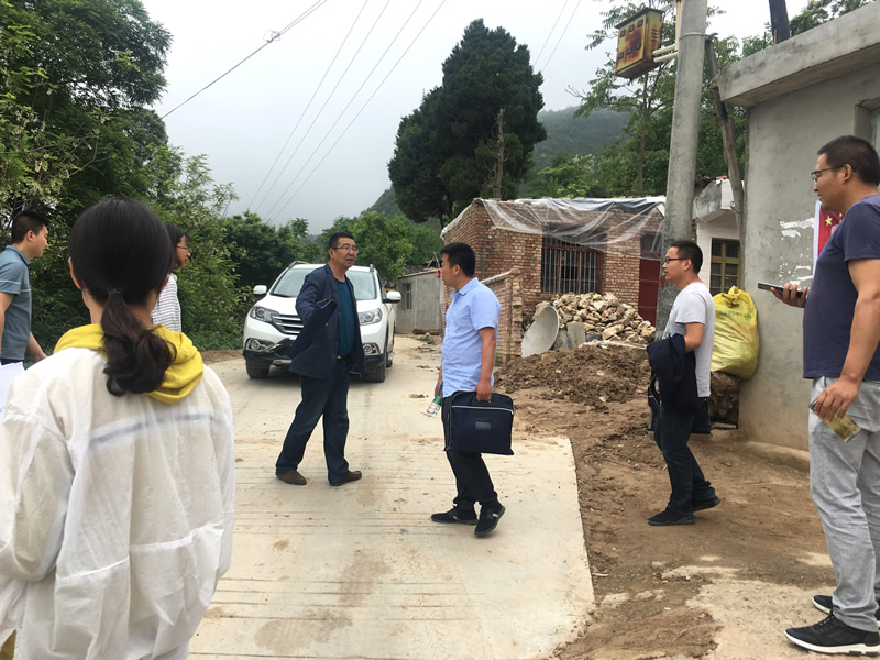 市龍江城鄉(xiāng)發(fā)展集團公司持續(xù)開展精準(zhǔn)扶貧幫扶工作