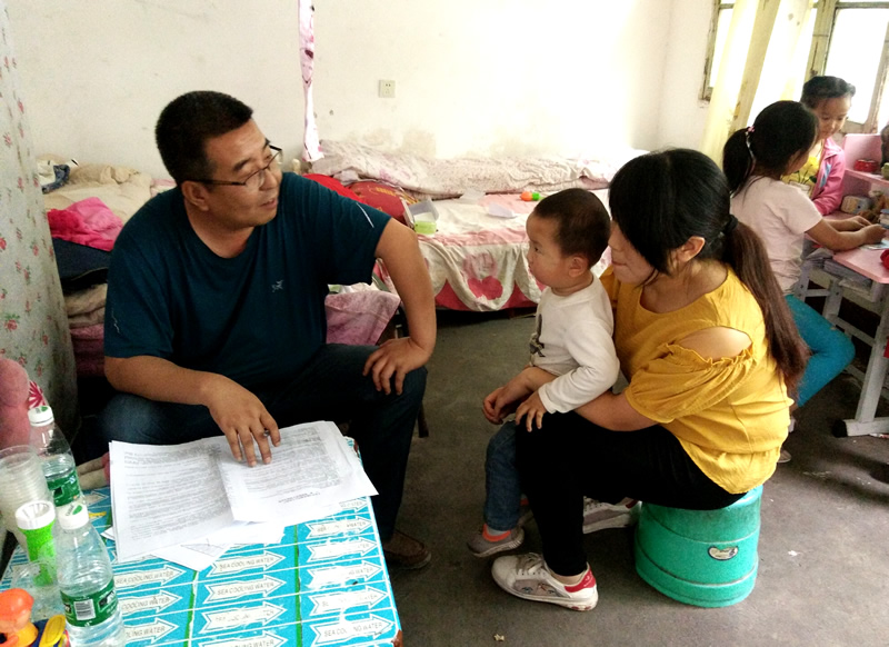 市龍江城鄉(xiāng)發(fā)展集團公司持續(xù)開展精準(zhǔn)扶貧幫扶工作