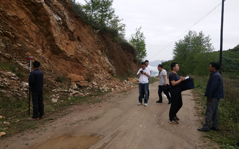 市龍江城鄉(xiāng)發(fā)展集團公司持續(xù)開展精準(zhǔn)扶貧幫扶工作